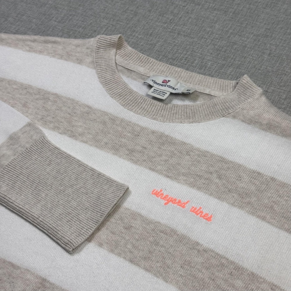Vineyard Vines Sweater‎ Womens XS Beige White Striped Pullover Embroidered Logo